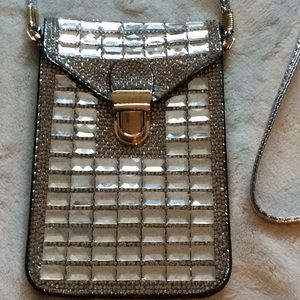 Crossbody / phone case bag